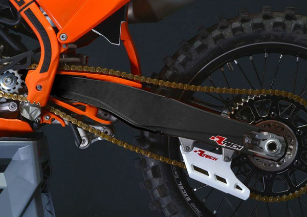 „Racetech Swingerm Protector“ juodas R-PFCKTMNR001