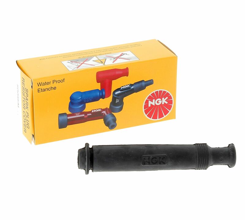 NGK Spark Plug Cap - SD05EM