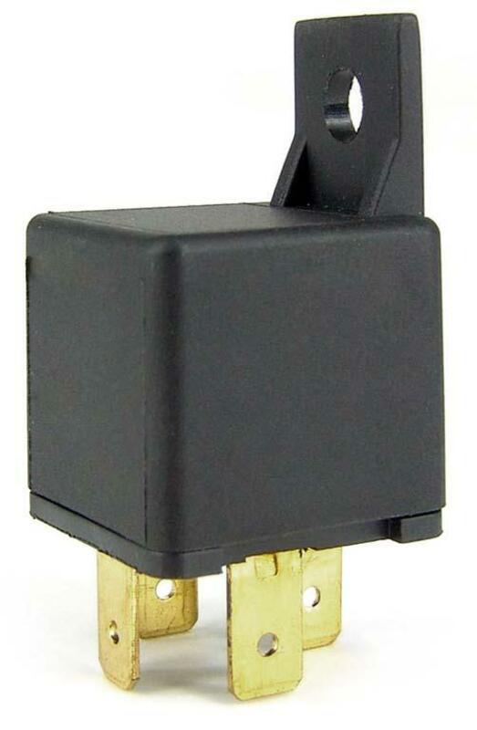 V Partu lukturu/starta relejs - MBK Booster E187221