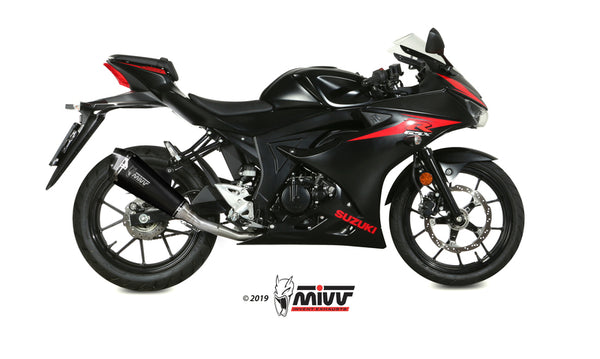 MIVV Delta Race Full Exhaust System monterat på Suzuki GSX-S 125 S.055.LDRB, visad från sidan. Sportig design för optimal prestanda.