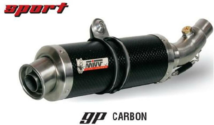 Närbild av MIVV GP Carbon Slip-On avgassystem T.008.L2S med kolfiberhölje, idealisk för Triumph Speed Triple 1050.