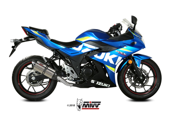 MIVV Suono Muffler Stainless Steel/Carbon End Cap monterad på Suzuki GSX-R250 S.054.L7, sportig design för optimal prestanda.