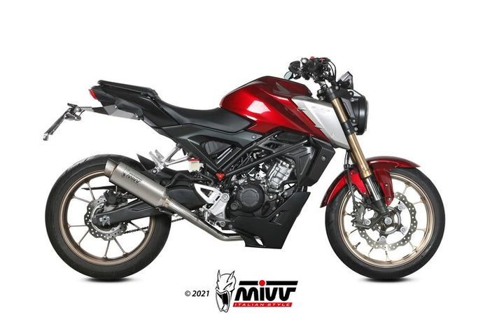 Sidovy av Honda CB125R med MIVV GP PRO Full Exhaust System H.077.L6P installerat, optimerar både utseende och körprestanda.