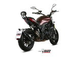 MIVV Double Gun Silencer Titanium monterad på Benelli 502C E.005.LDG, bakifrån med fokus på avgassystemet. Perfekt för motorcykeltillbehör.
