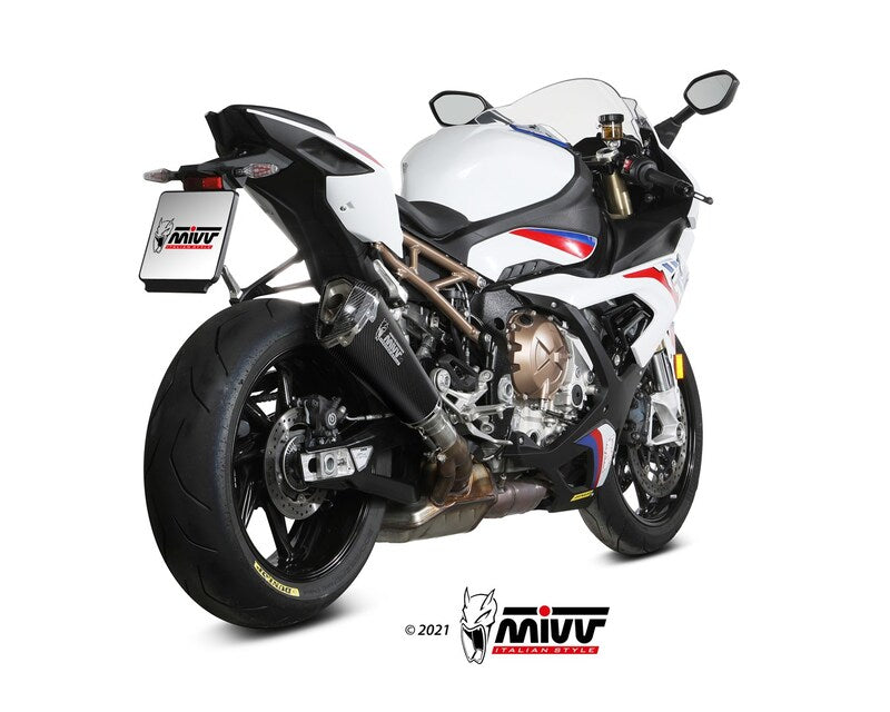 MIVV Delta Race Silencer monterad på BMW S1000RR B.036.LDRC, visad bakifrån med sportig design och kolfiberfinish. Perfekt för motorcykeltillbehör.