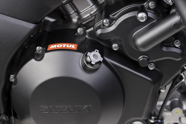 Ulje utikač hi-tech suzuki crni