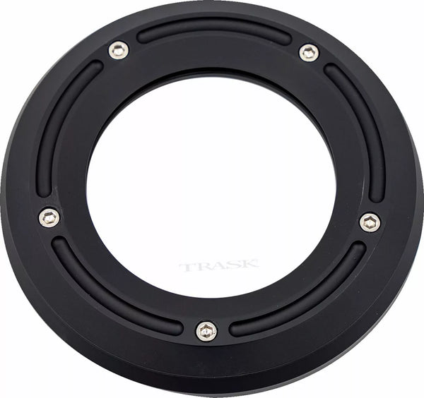 Zamka derbija naslovnica Math Blac TM-0042mbk