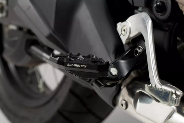 SW-MOTECH FOOTREST EXTENSION OFF