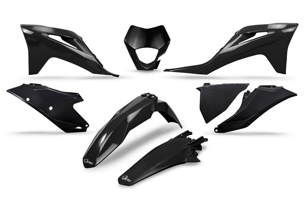 NLO plastični komplet crni plin plin EC ggkit703 001