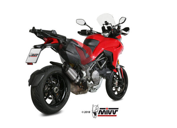 MIVV Suono Slip-on - Stainless Steel D.034.L7 monterad på röd Ducati motorcykel, bakifrån med fokus på avgassystemet.