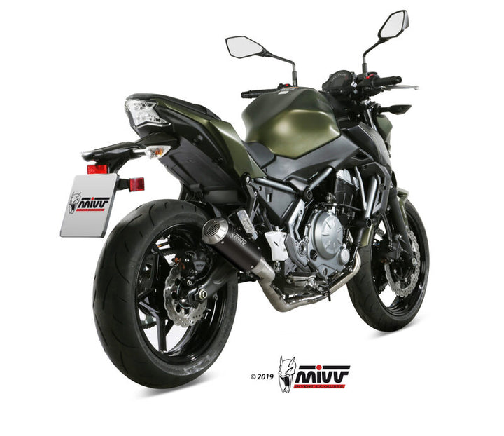 MIVV MK3 Full Exhaust System - Black K.044.SM3B monterat på grön Kawasaki Z650, bakifrån. Stilrent avgassystem för nakna motorcyklar.