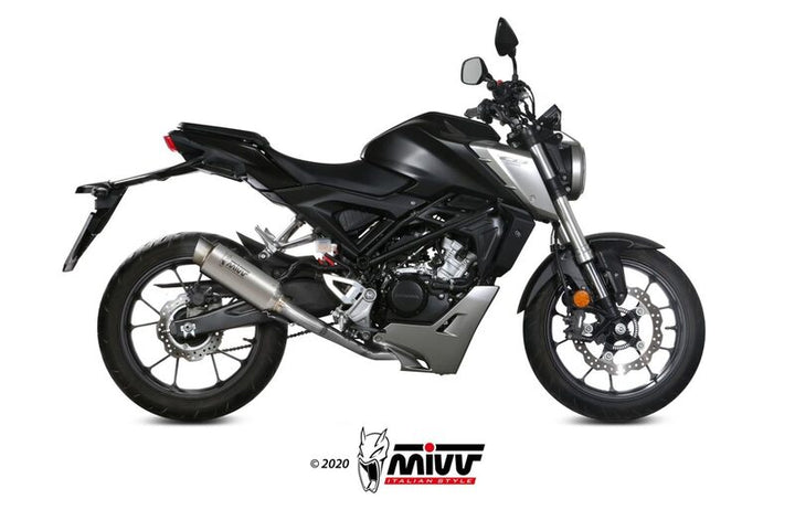 Sidovy av Honda CB125R med MIVV GP Pro Full Exhaust System H.074.L6P installerat, optimerad för prestanda inom fordonsdelar och tillbehör.