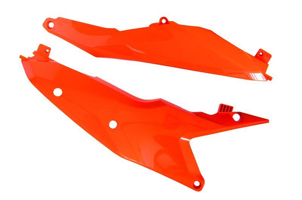 RaceTech sānu paneļa R-FIKT MAR0023