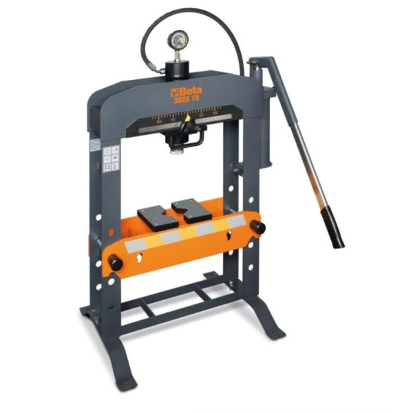 Beta Hydraulic Bench Press With Moving Piston - 15t 3028 15
