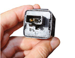 „Shin Yo Flasher“ relė, elektroninė 12 V, siauras 3 krypčių kištukas su 2 kaiščiais 208-018