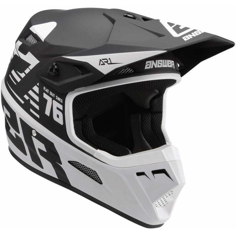 Atbilde Barn Cross MC Helmet AR1 BOLD Black /White