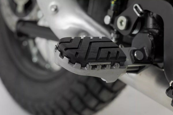 SW-MOTECH ION FOOTREST KIT Frs.07.011.10602/S