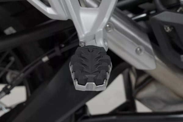 SW-MOTECH EVO PASSENGER FOOTREST KI Frs.11.112.10700