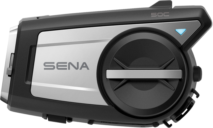 Sena Intercom 50C med kamera och Mesh-teknologi, Harman Kardon-ljud, designad för motorcykelhjälmar. Elegant svart och silver design.